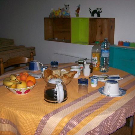 Bed and Breakfast La Coupe D'Or Braud-et-Saint-Louis Exterior foto
